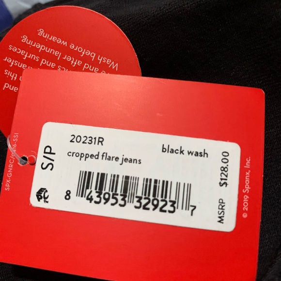 NWT Spanx Cropped Flare Jeans Black Style 20231R - Picture 5 of 5